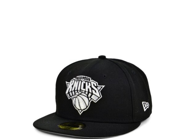 New Era New York Knicks Black White 59FIFTY Cap